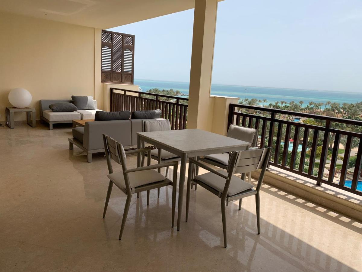 Steigenberger Aldau Beach Hotel Hurgada Dış mekan fotoğraf A balcony