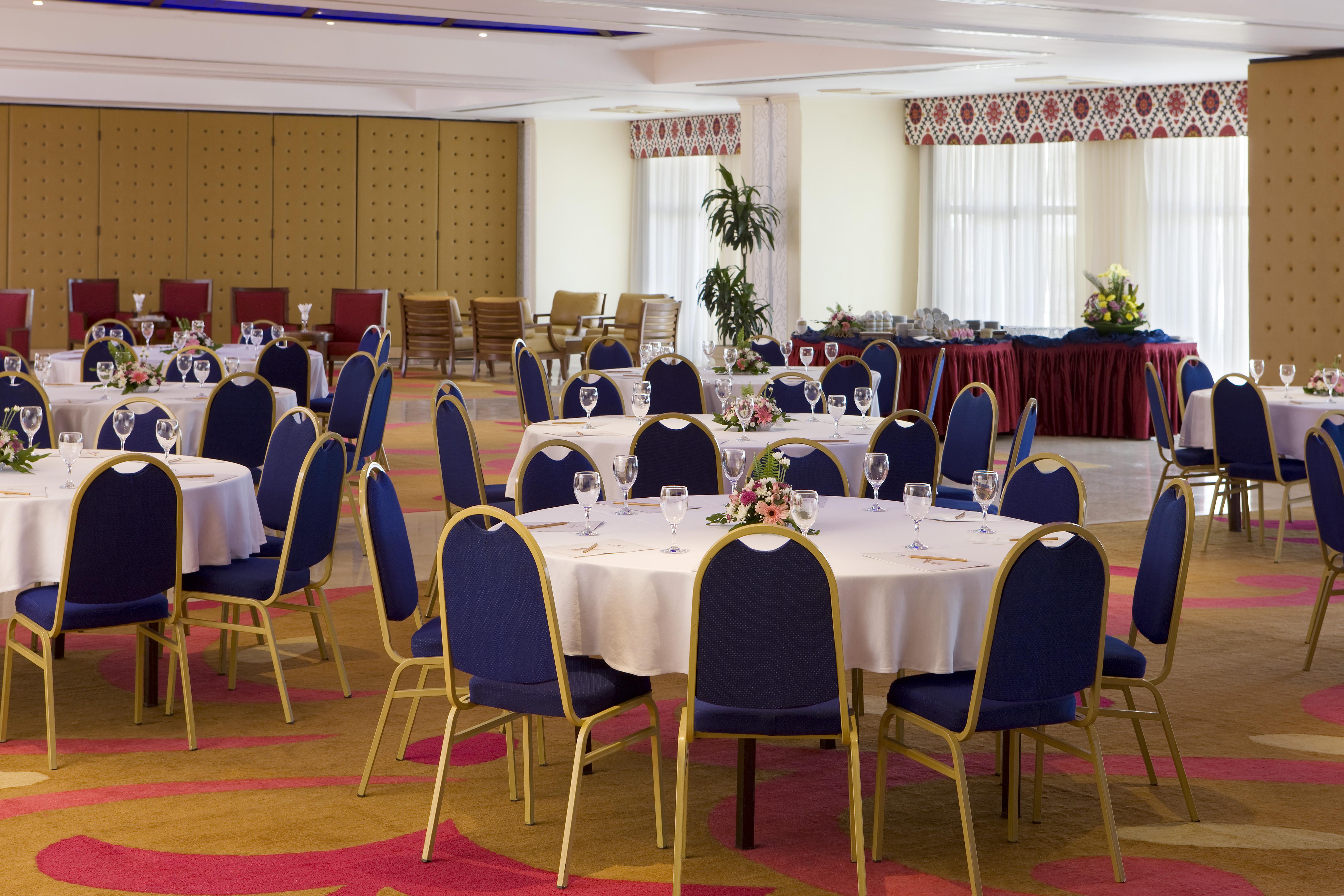 Steigenberger Aldau Beach Hotel Hurgada Dış mekan fotoğraf The ballroom at the hotel