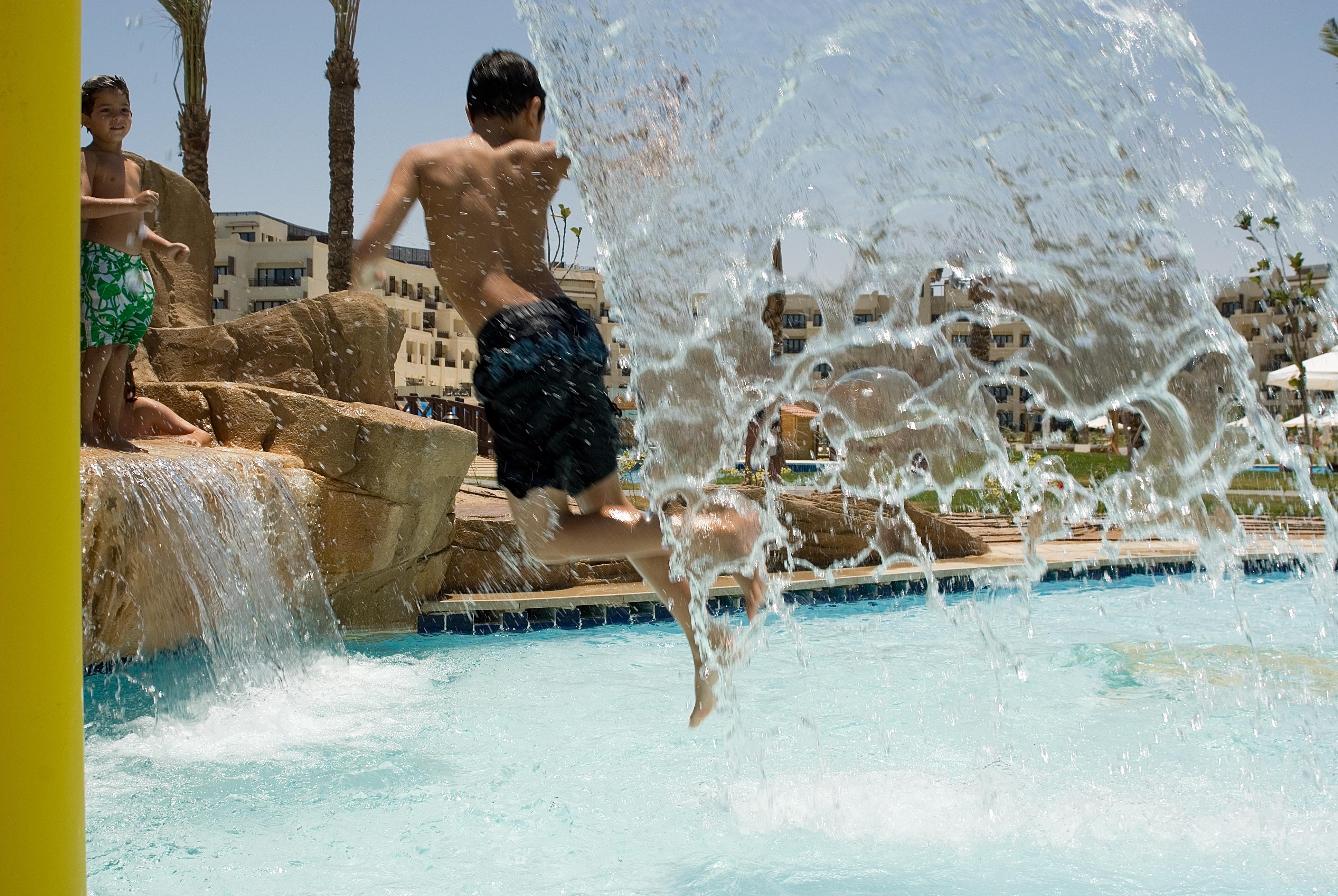 Steigenberger Aldau Beach Hotel Hurgada Dış mekan fotoğraf Splash Jungle Water Park