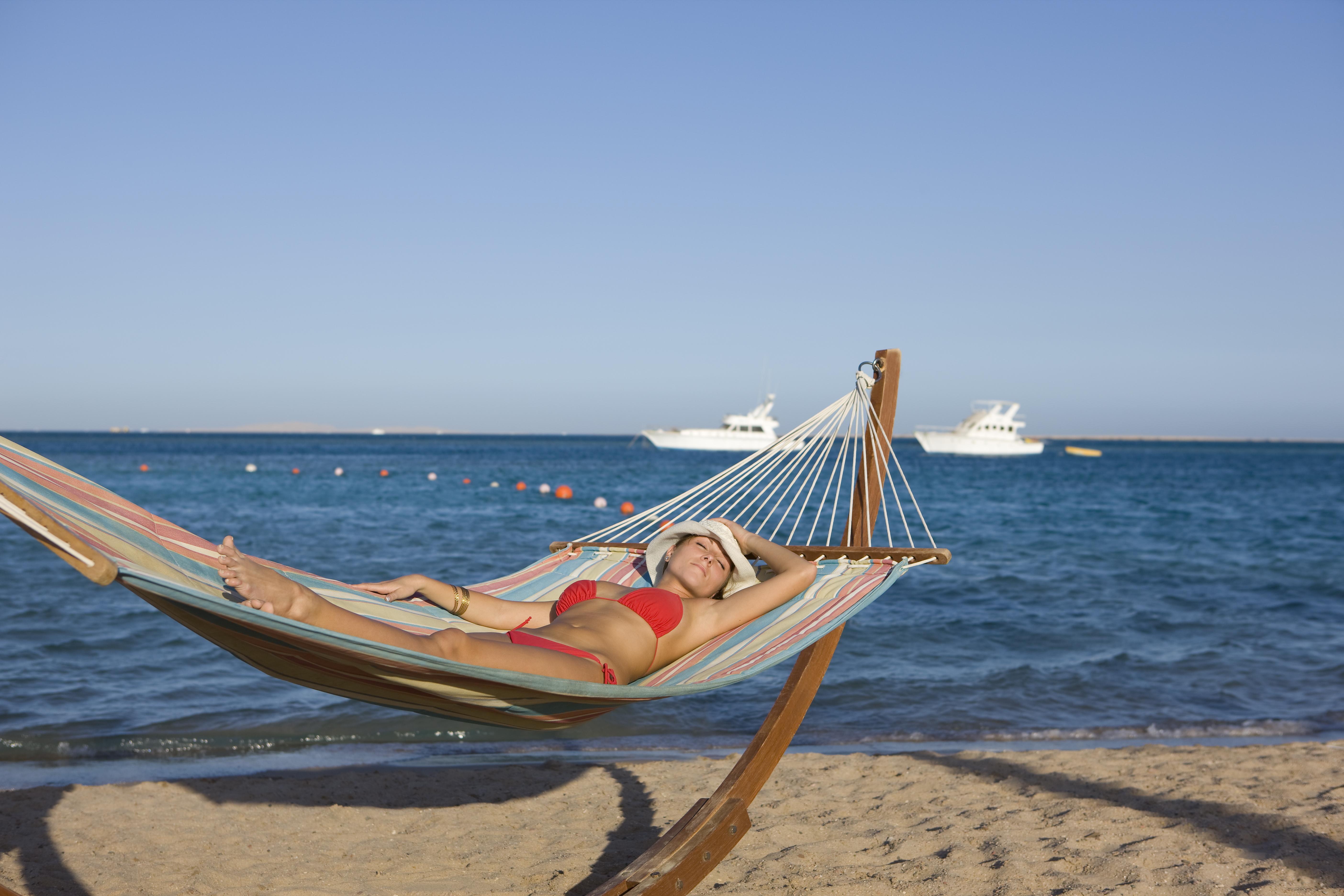 Steigenberger Aldau Beach Hotel Hurgada Dış mekan fotoğraf Hammock on a beach