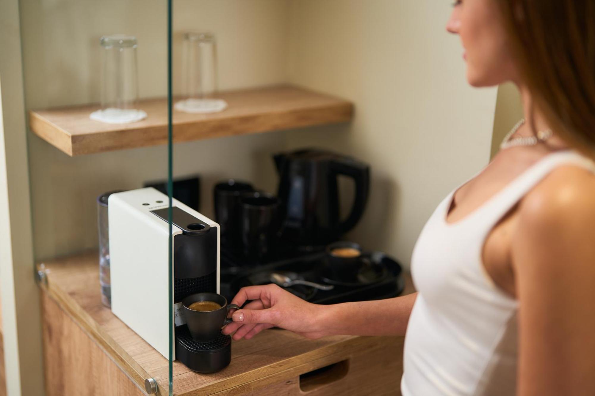 Steigenberger Aldau Beach Hotel Hurgada Dış mekan fotoğraf A capsule coffee machine